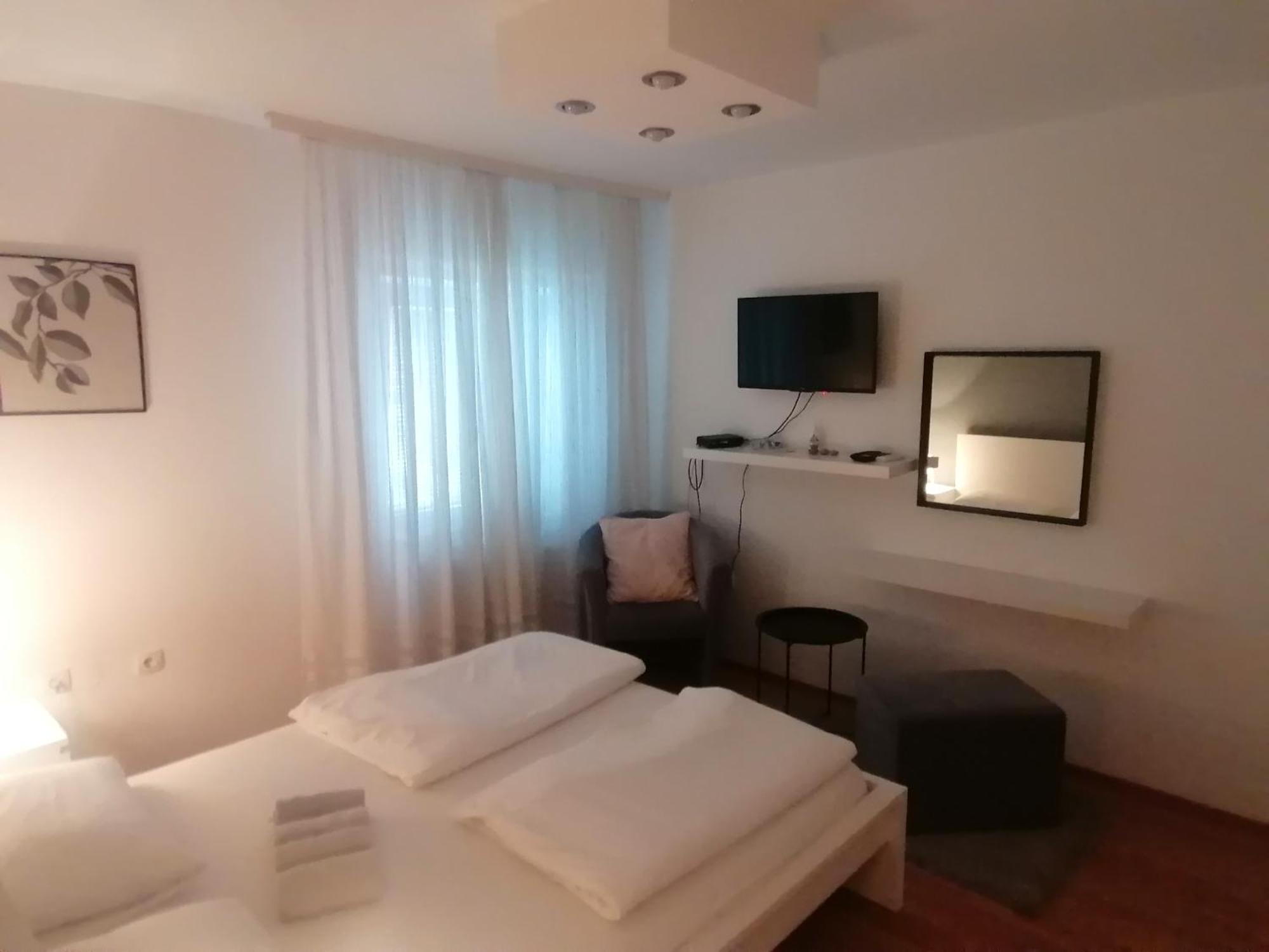 Veliki Park Villa Sabac Ruang foto